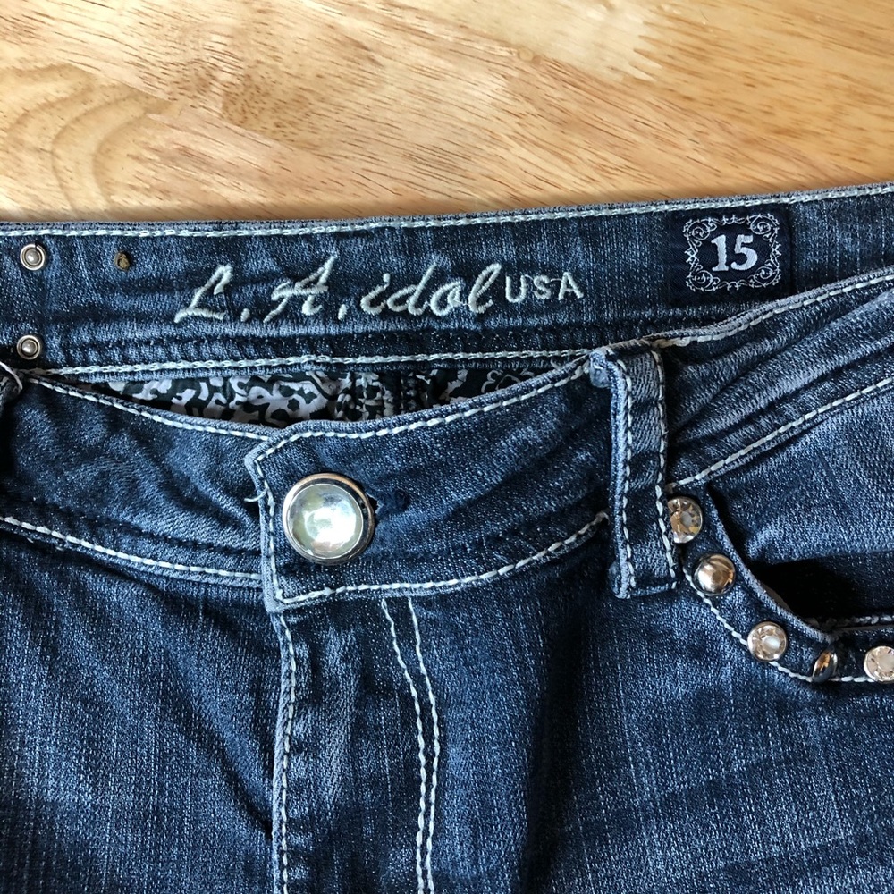 Jeans - Picture 2 of 5